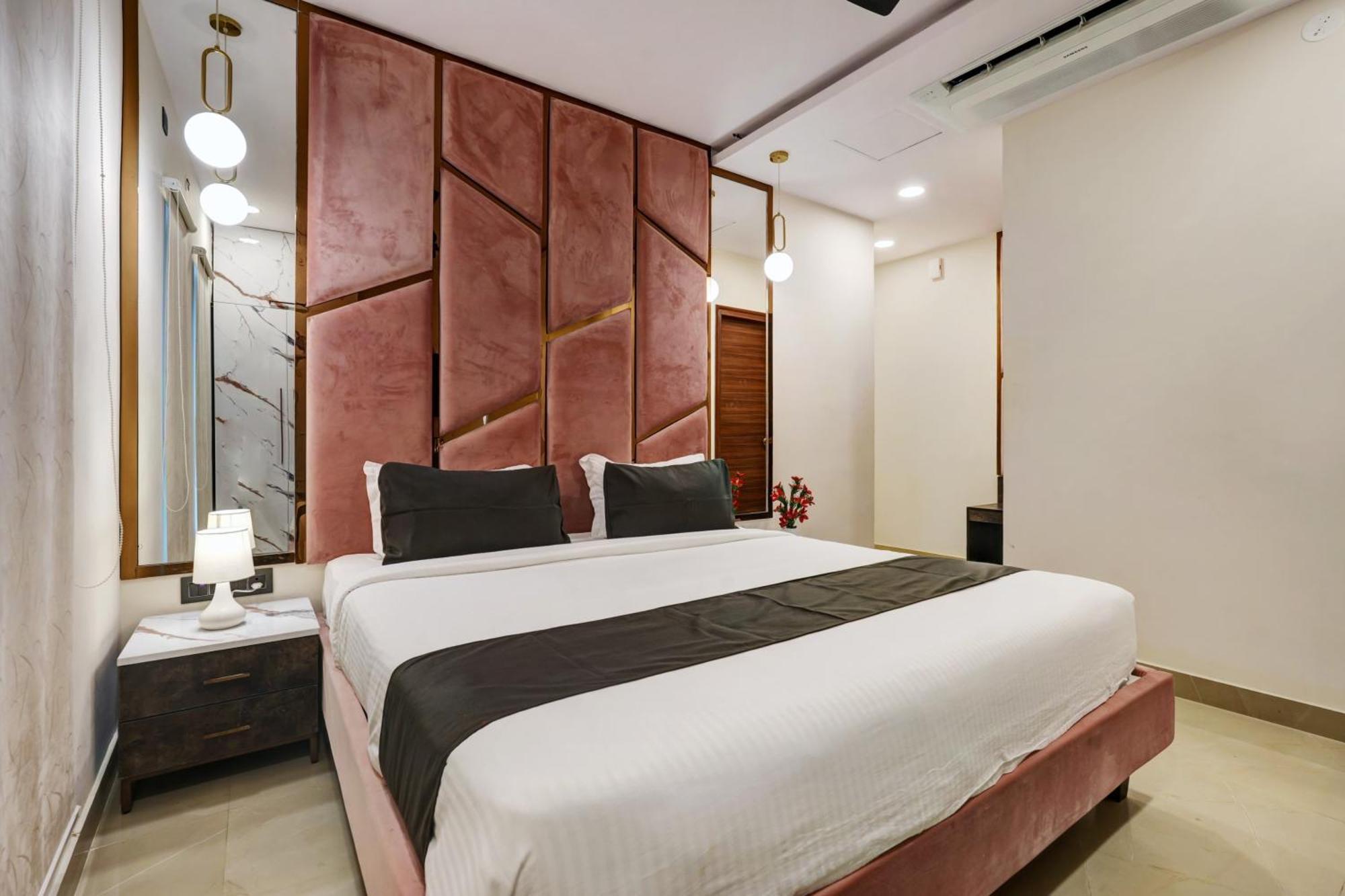 Astra Hotels & Suites - Koramangala Bangalore Exteriör bild