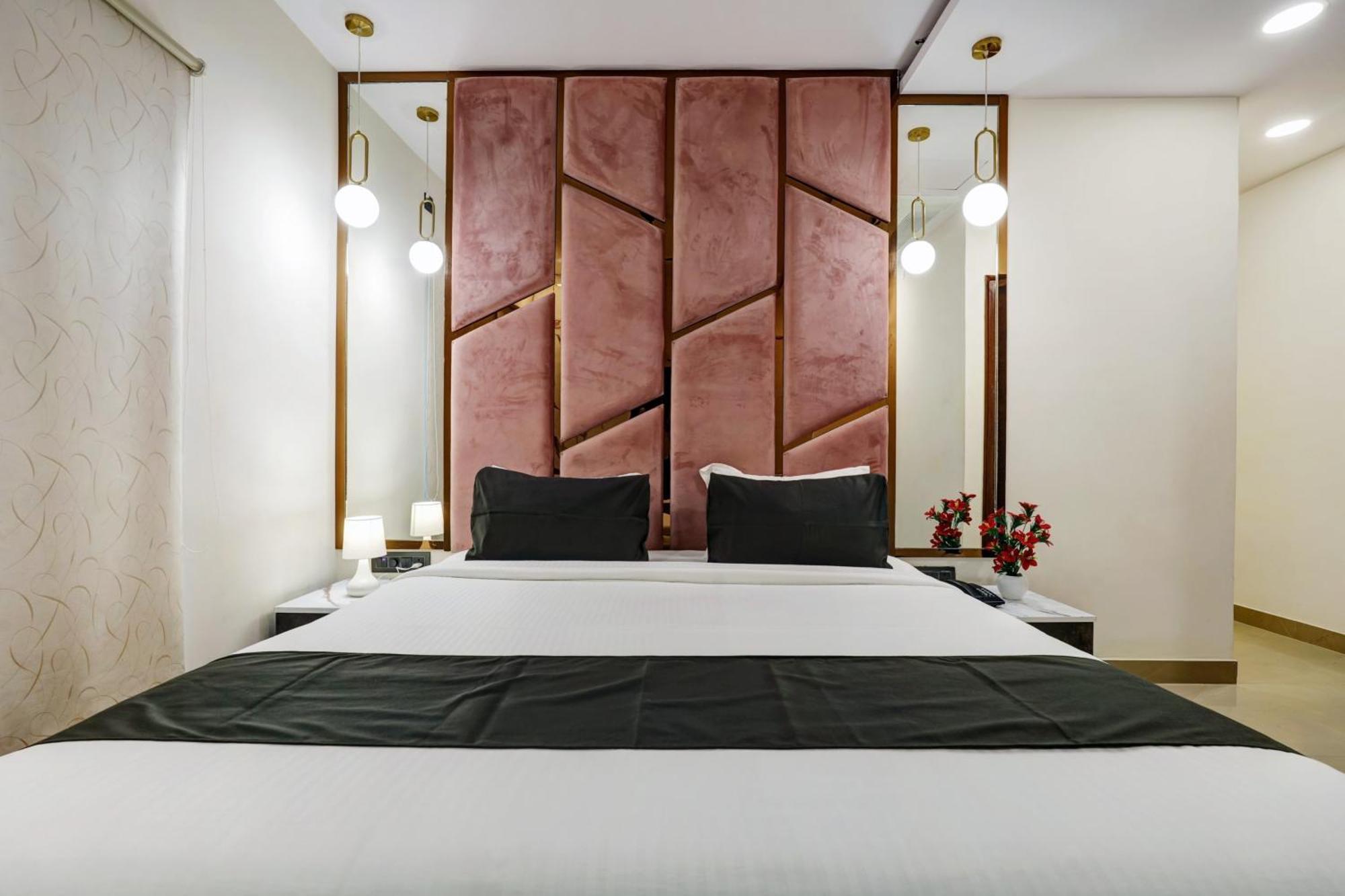 Astra Hotels & Suites - Koramangala Bangalore Exteriör bild