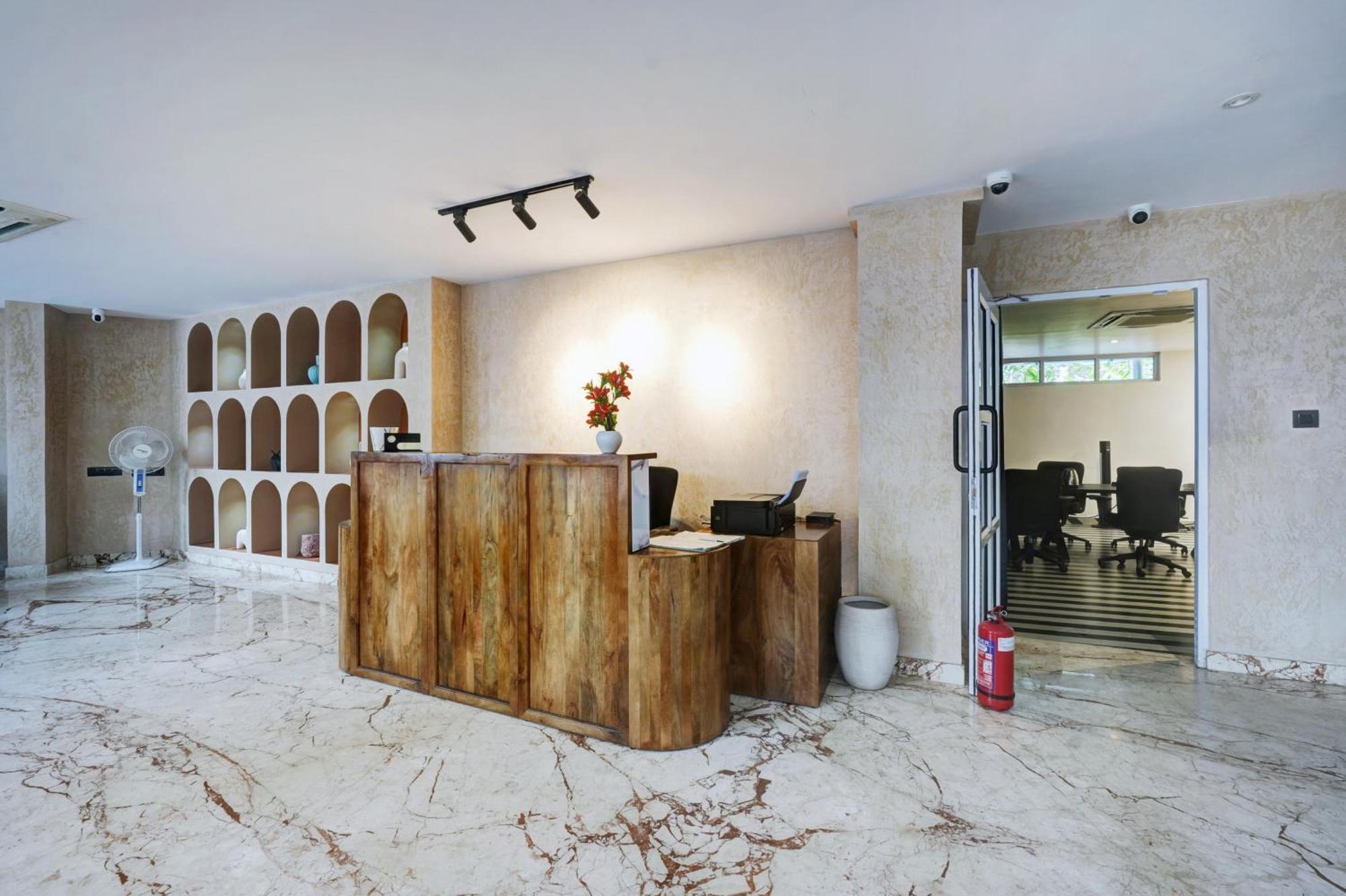 Astra Hotels & Suites - Koramangala Bangalore Exteriör bild