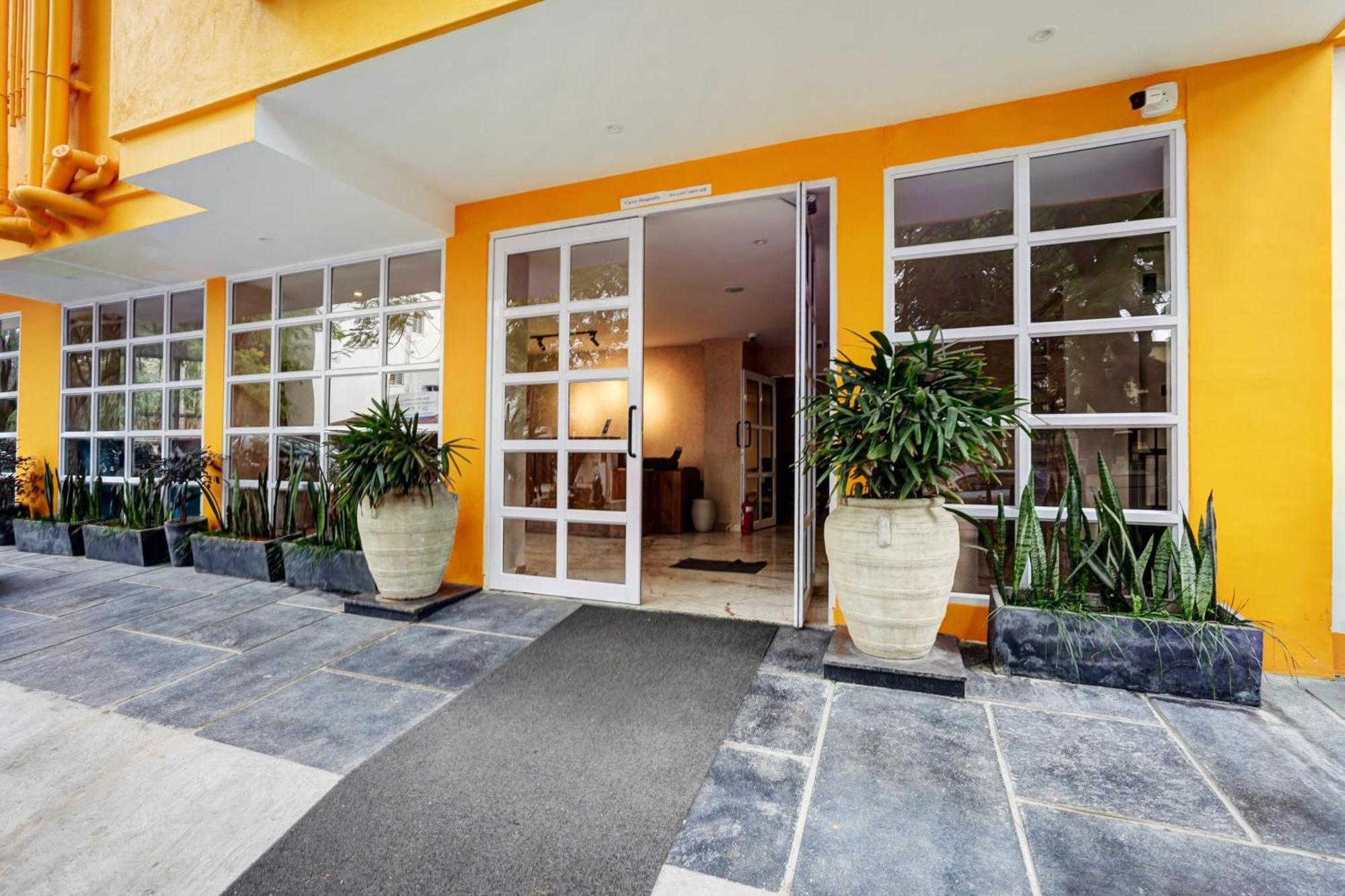 Astra Hotels & Suites - Koramangala Bangalore Exteriör bild
